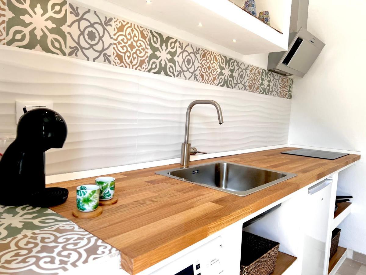 Villa Di Nera Apartments Palermo Ngoại thất bức ảnh