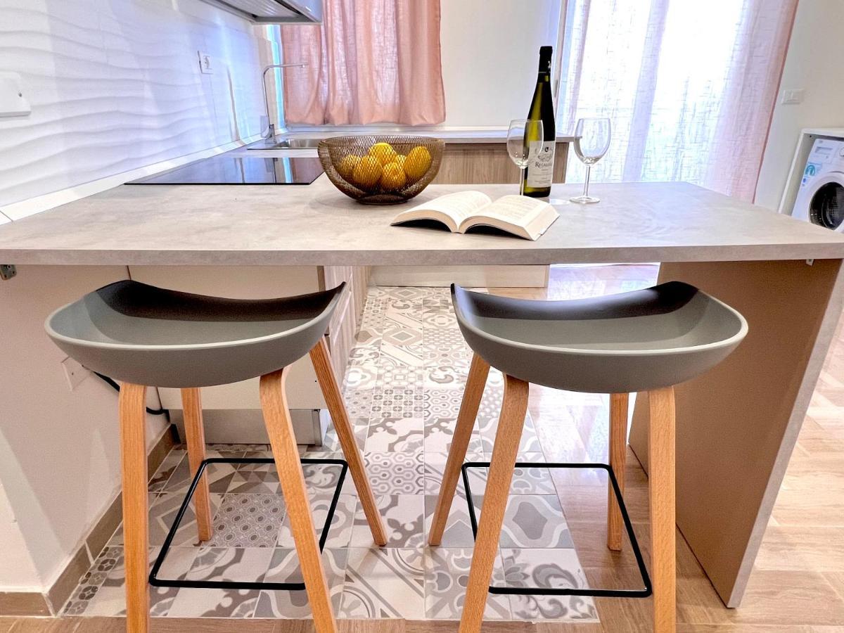 Villa Di Nera Apartments Palermo Ngoại thất bức ảnh